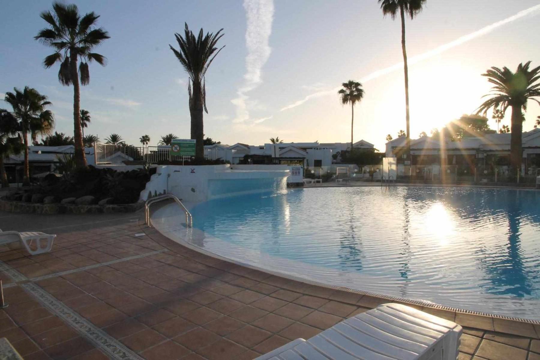 Bungalow Enfrente Piscina En Maspalomas Маспаломас Екстериор снимка